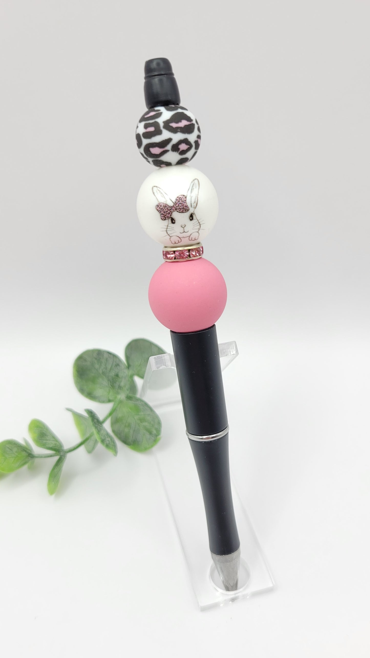 Leopard Bunny Pen