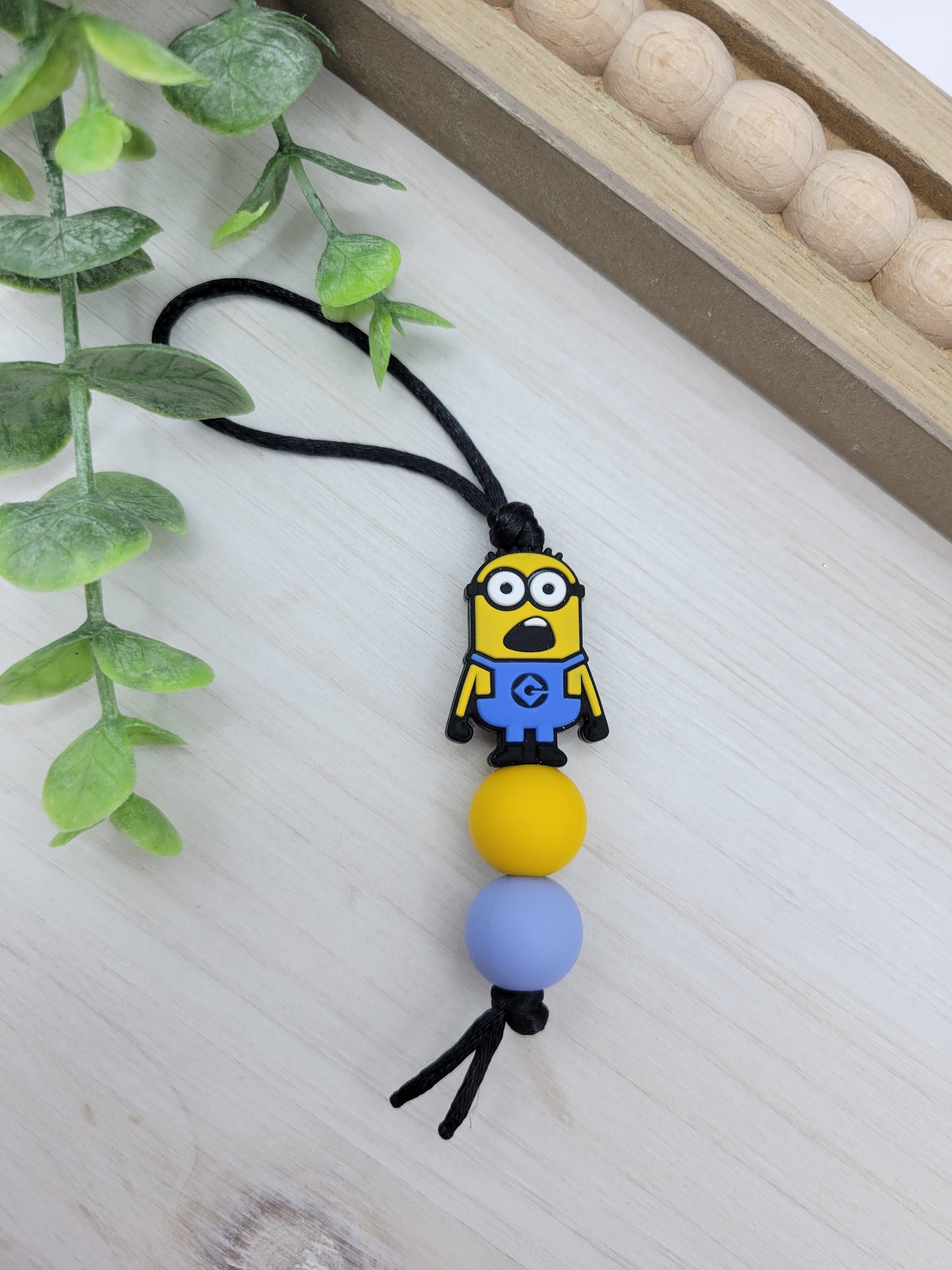 Funny Yellow Guy Zipper Pull