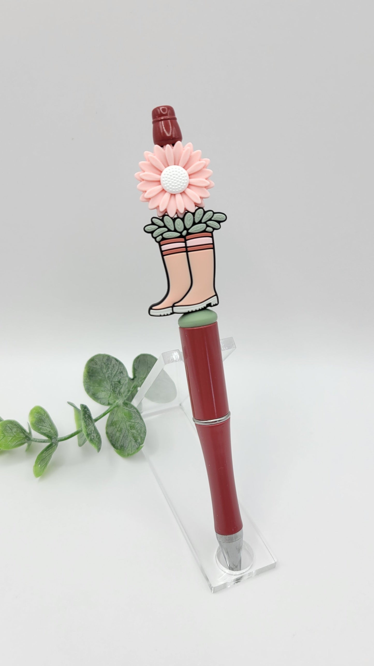 Rainboots Pen (options)