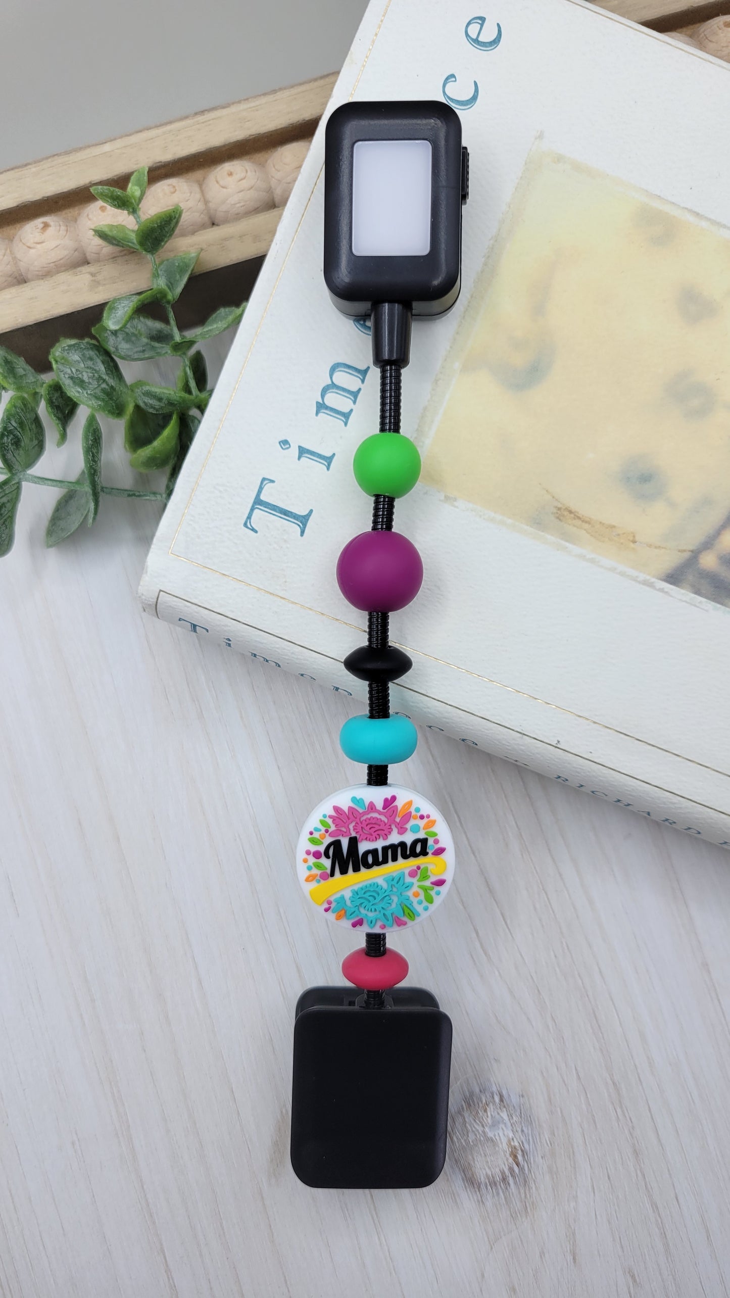 Floral Mama Reading Light