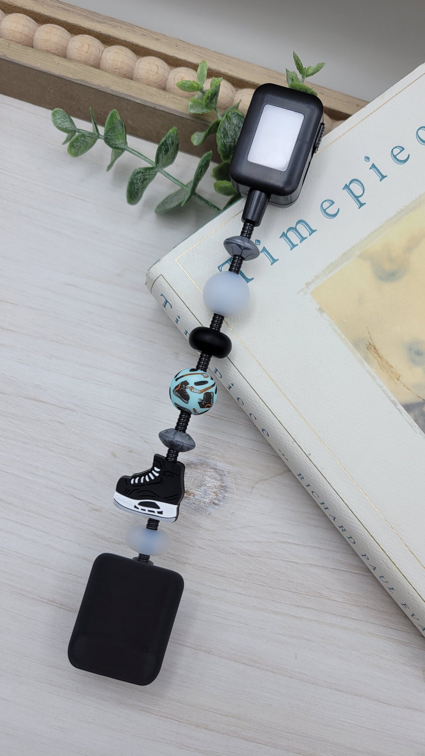 Hockey Skate Reading Light