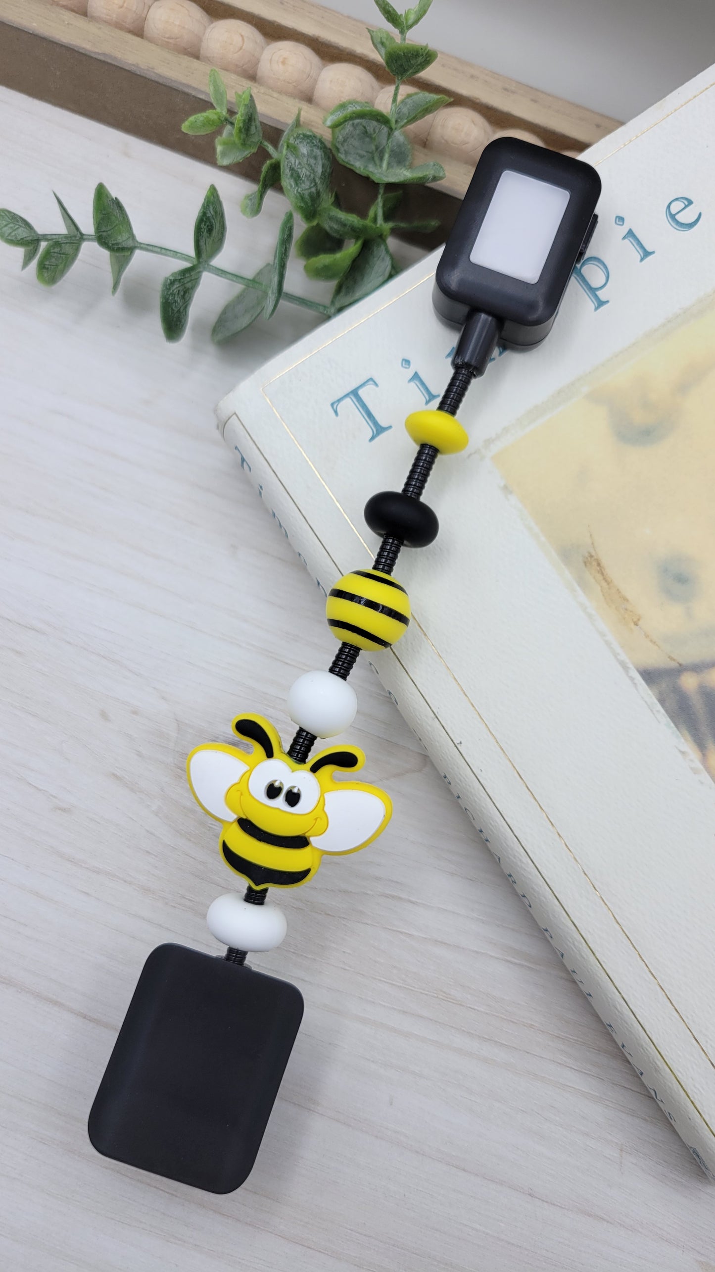 Bee Reading Light