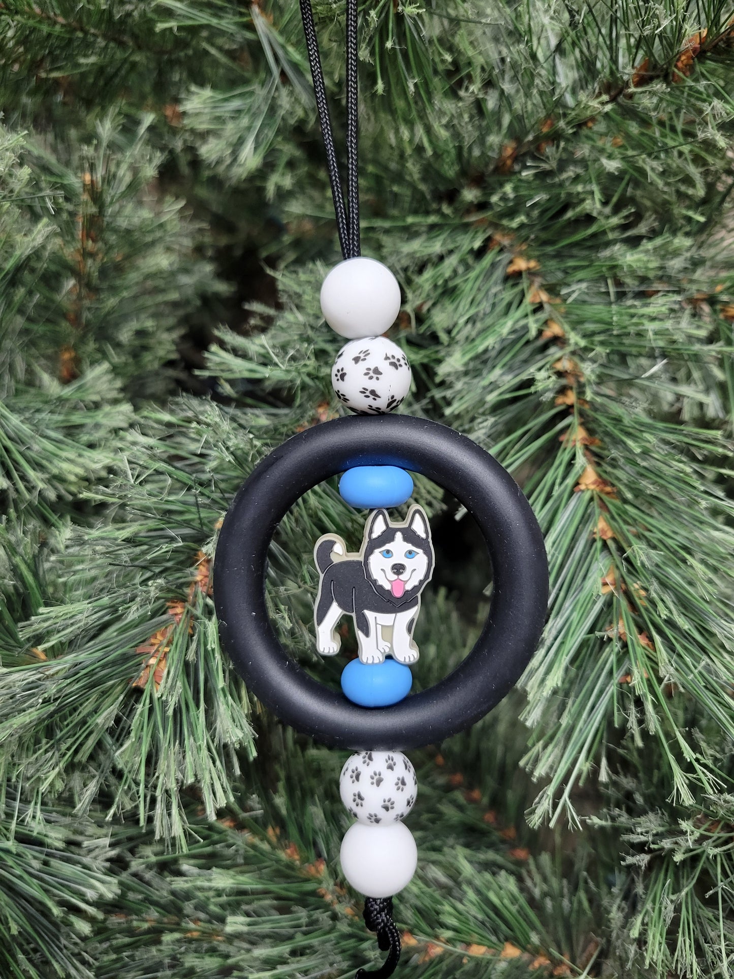 Husky Dog Christmas Tree Ornament