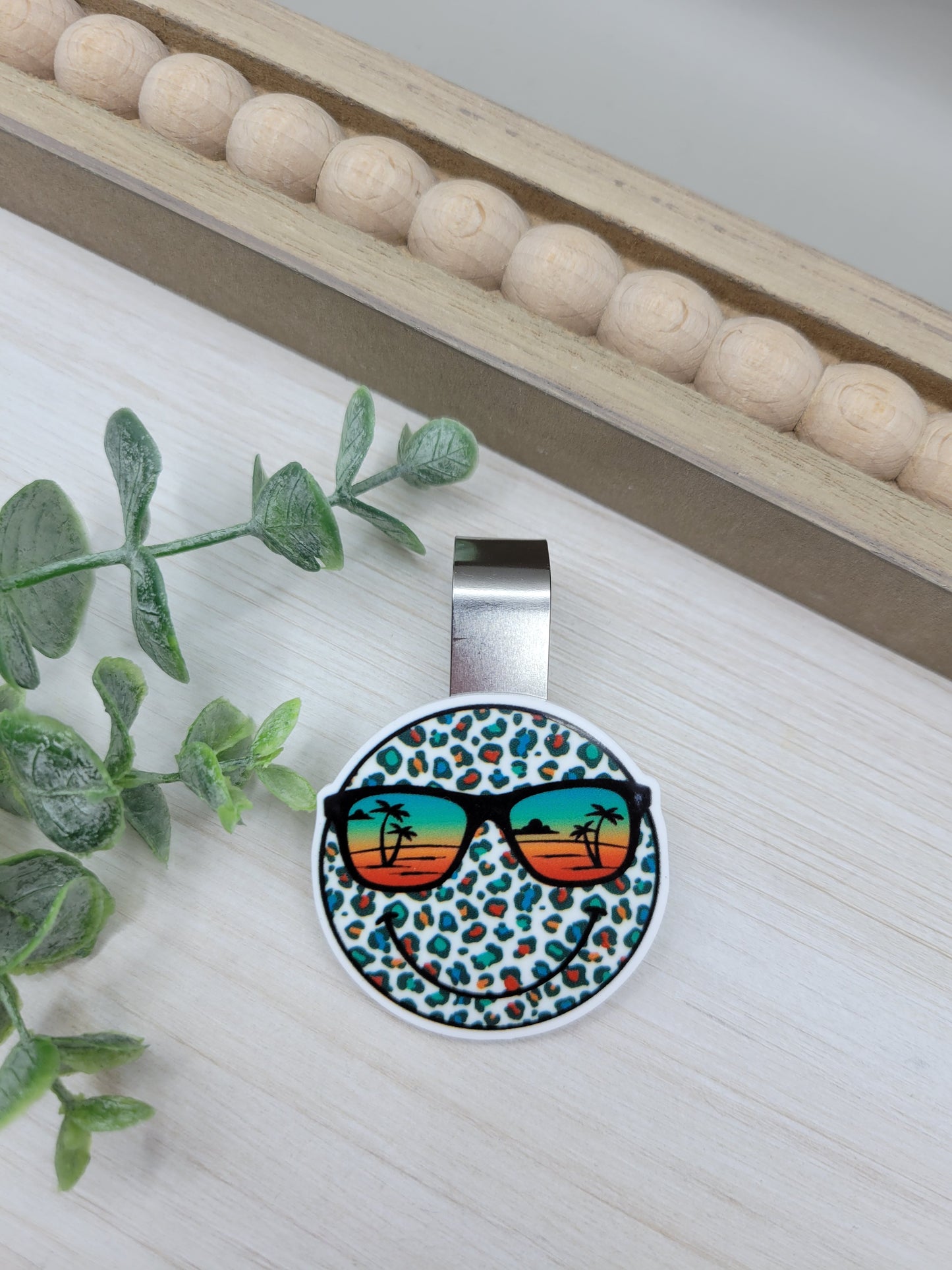 Beach Smiley Face Car Sun Visor Clip