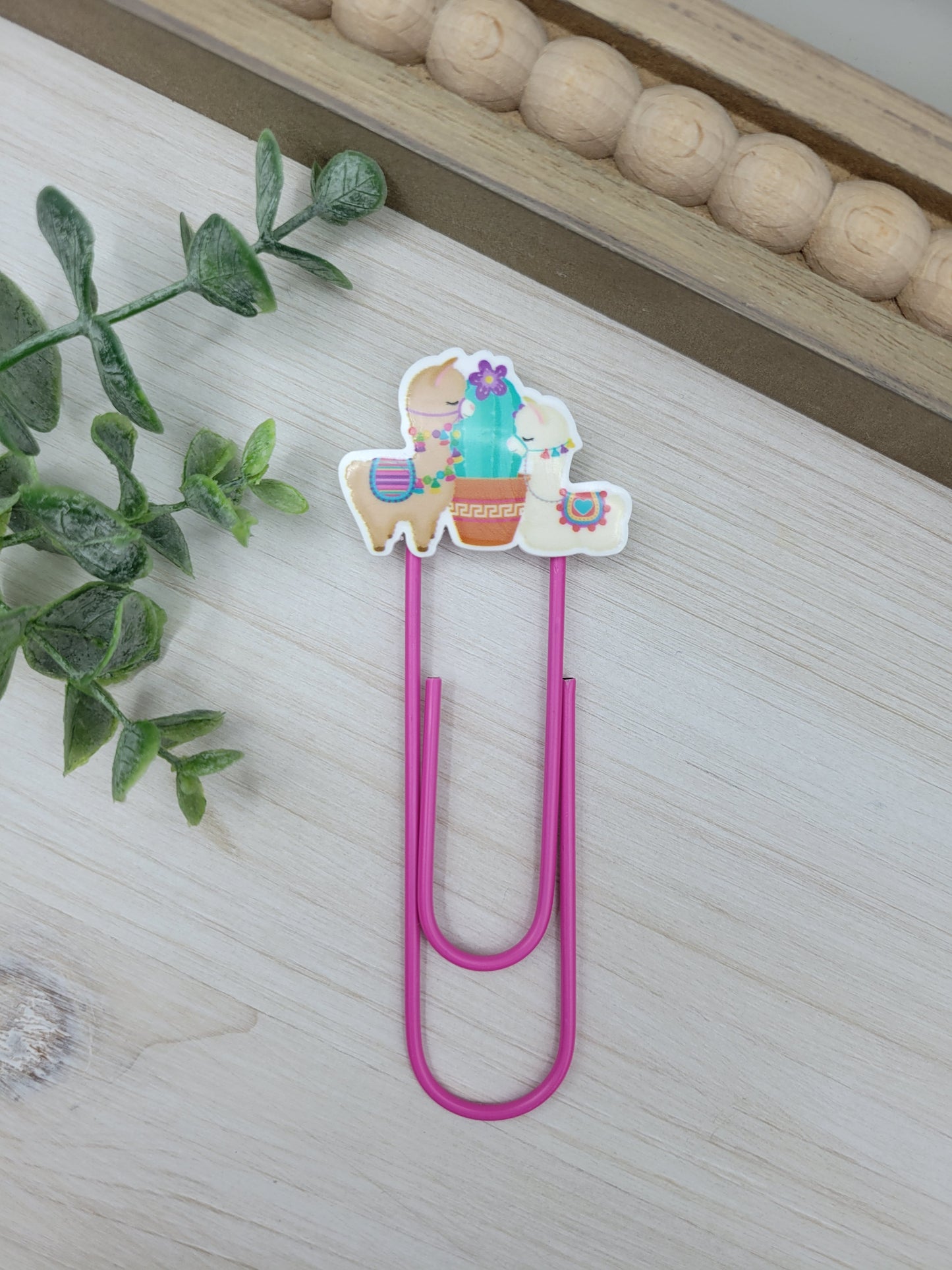 2 Llamas Jumbo Paperclip