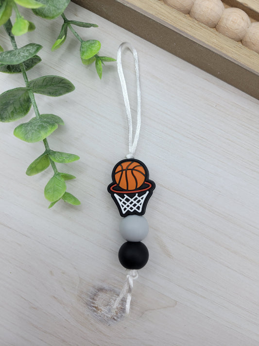 Basketball Zipper Pull