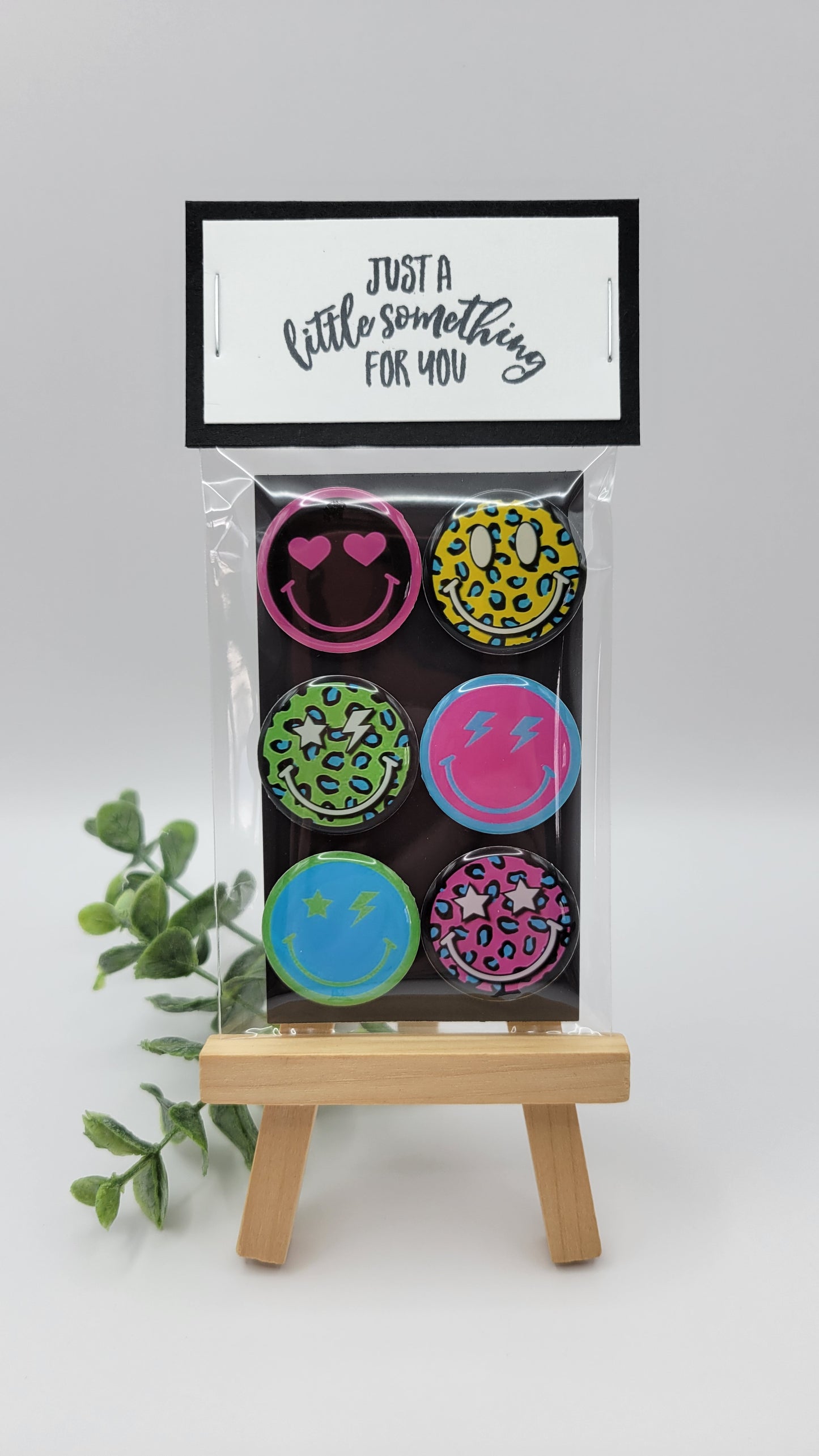 Colorful Smiley Faces Magnets