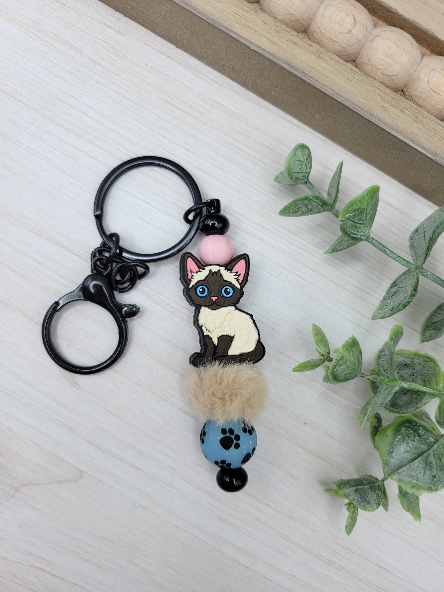 Siamese Cat Barbell Keychain