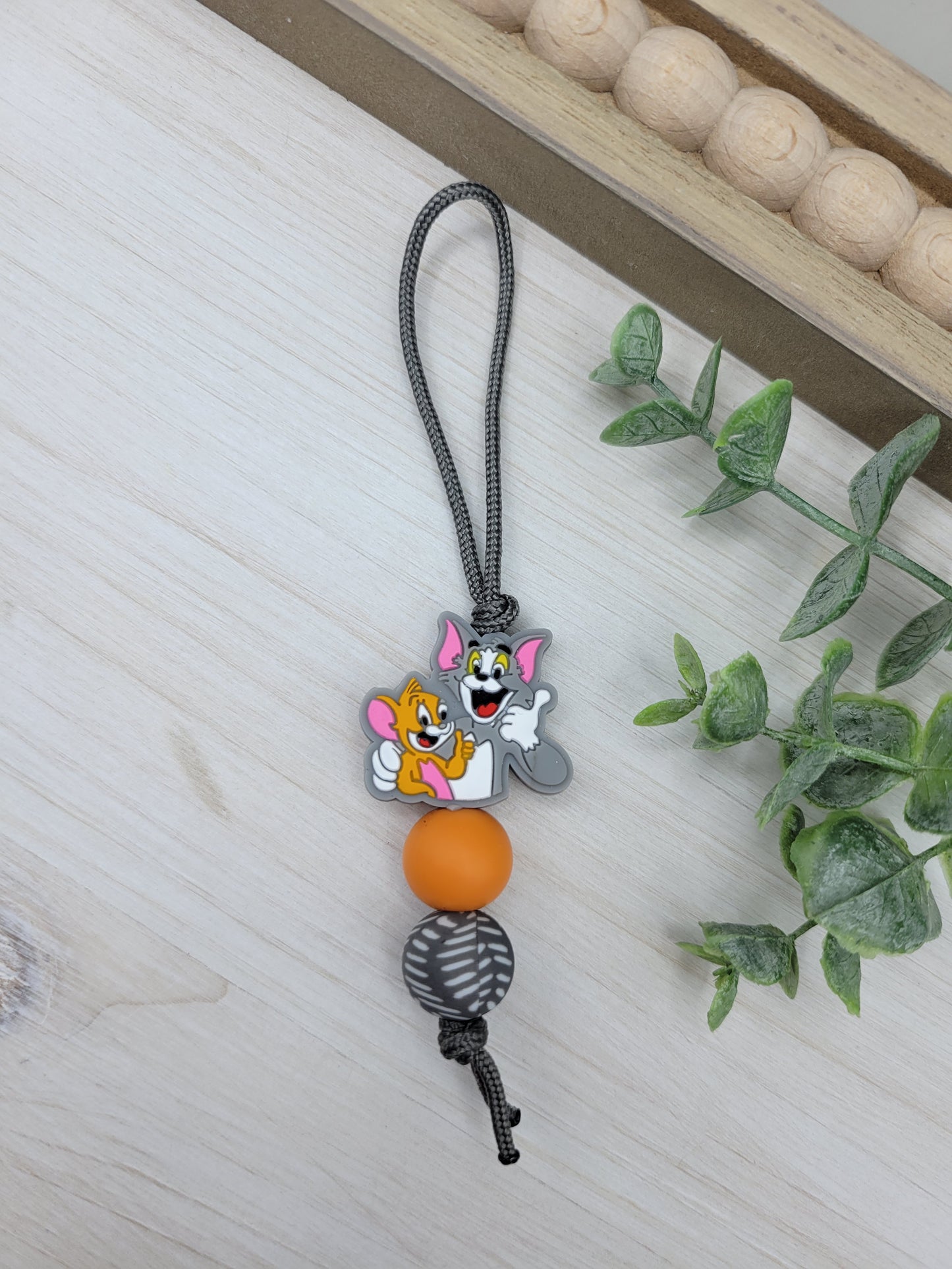 Cat & Mouse Zipper Pull