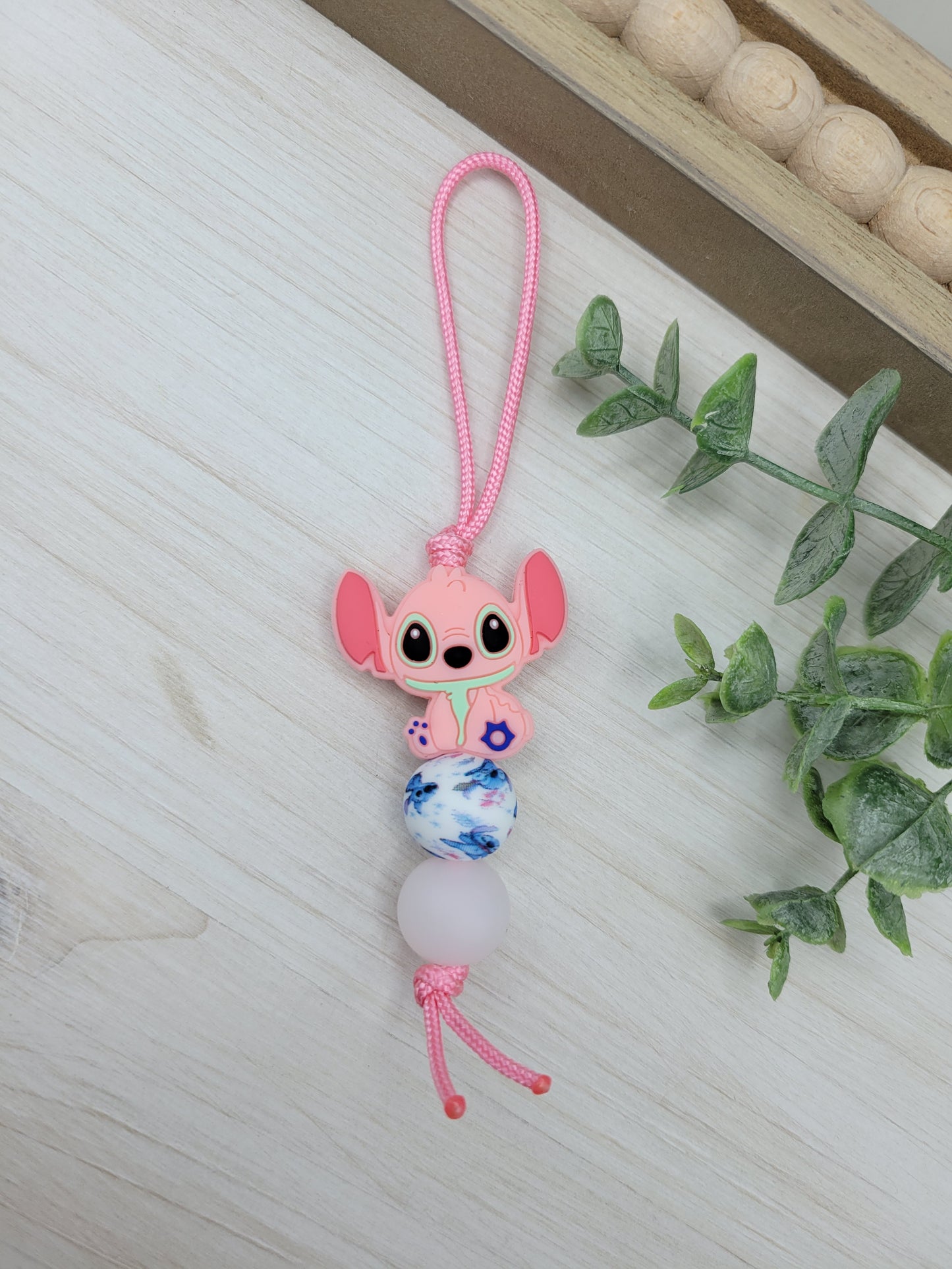 Pink Alien Zipper Pull