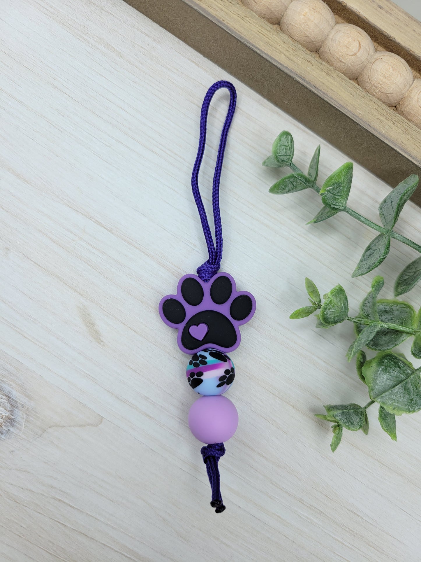 Purple Paw Zipper Pull