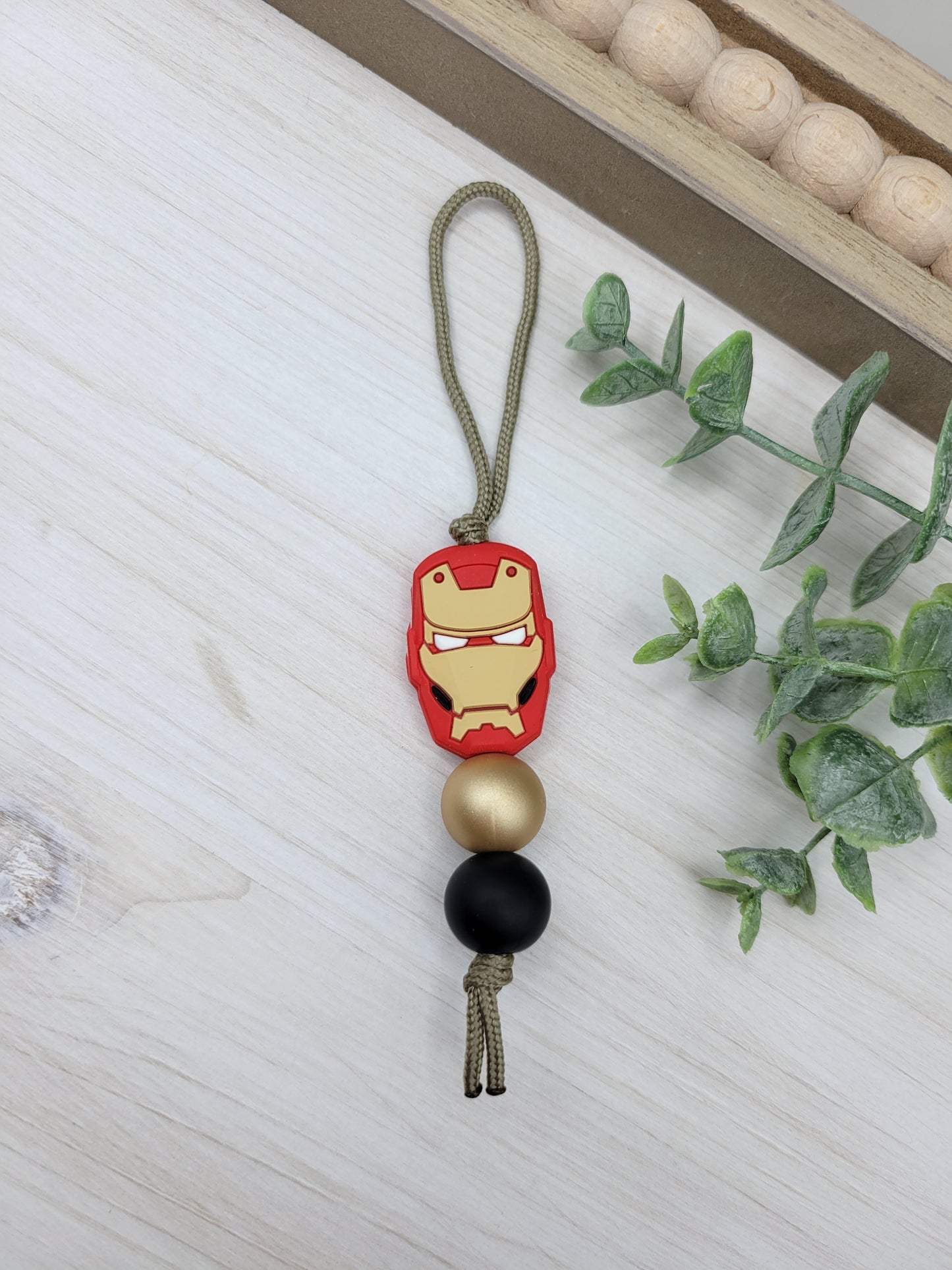 Iron Super Hero Zipper Pull