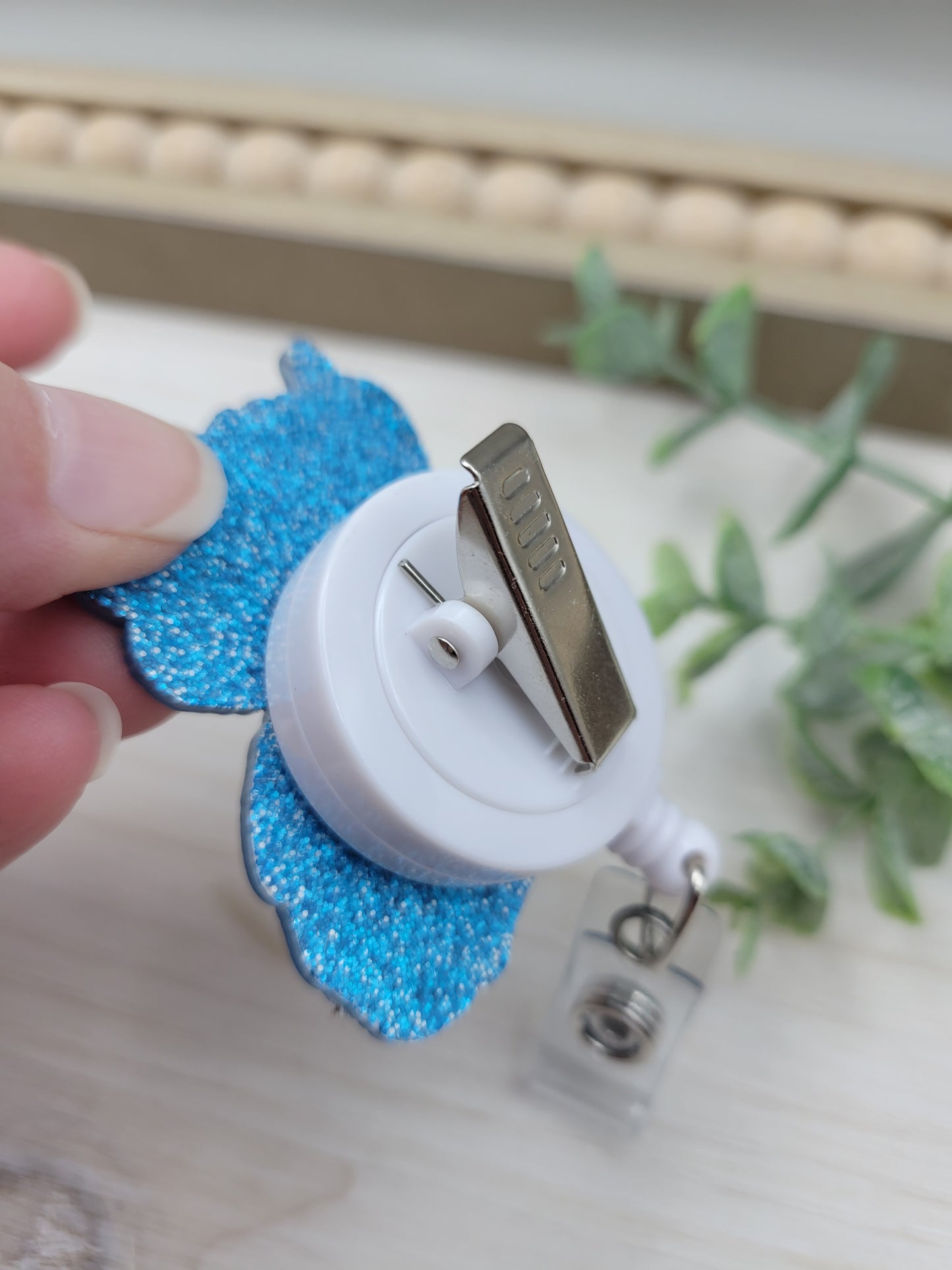 Teal Glitter Highland Cow Badge Reel