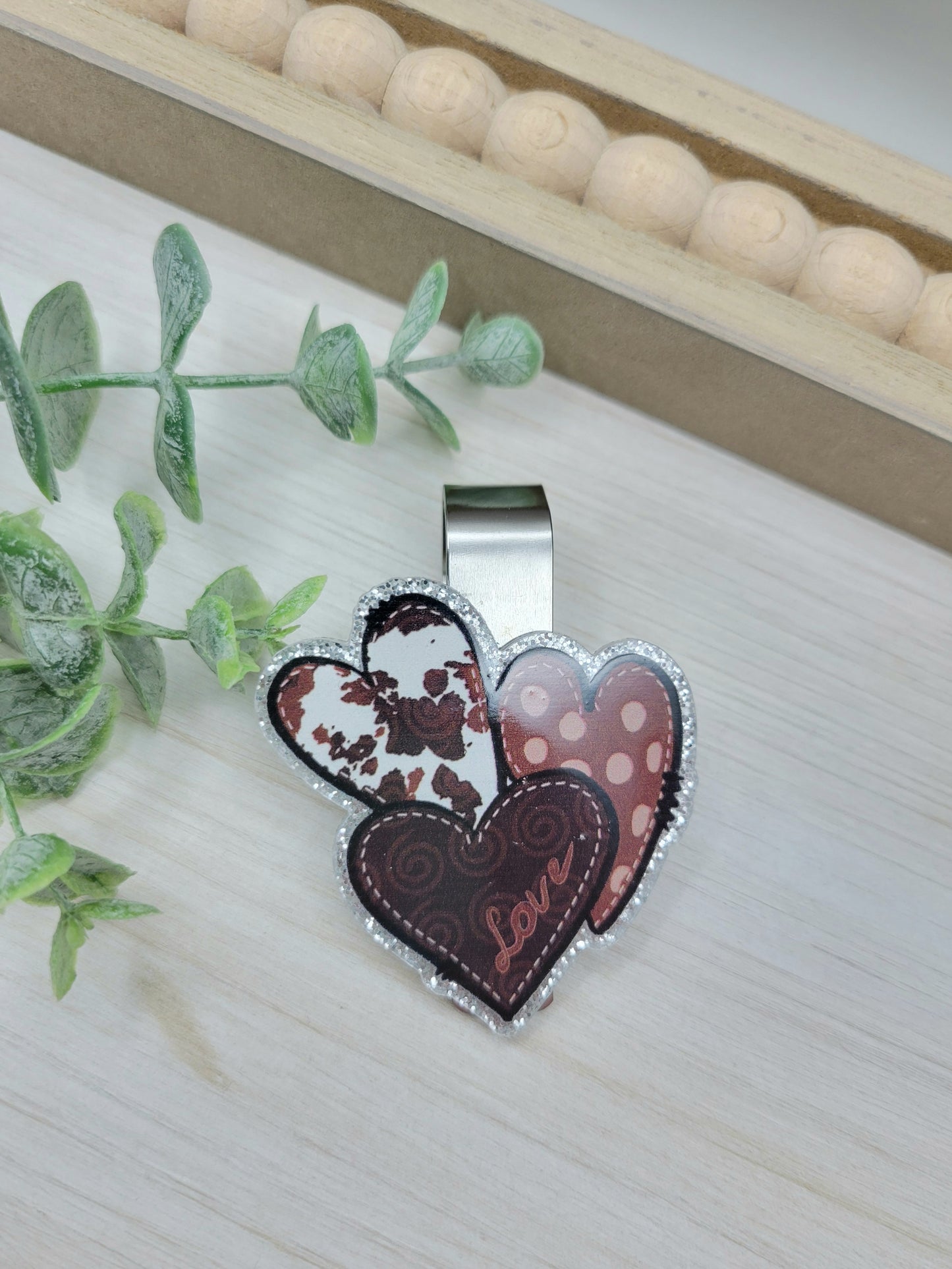 Country Hearts Car Sun Visor Clip
