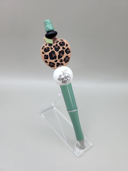 Tan Leopard Apple Pen